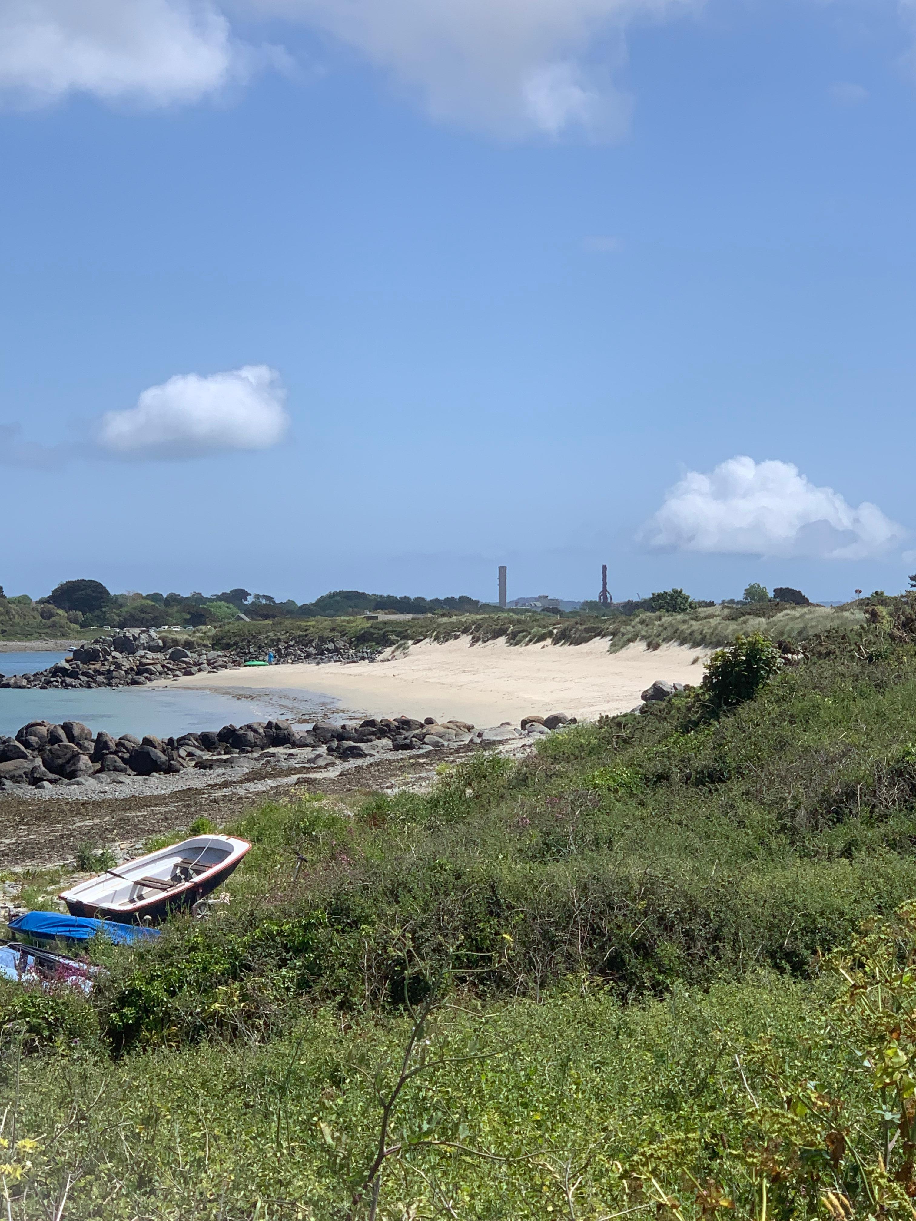 Beach behind Peninsula 2