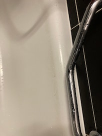 Baignoire degueulasse, pas possible de prendre un bain