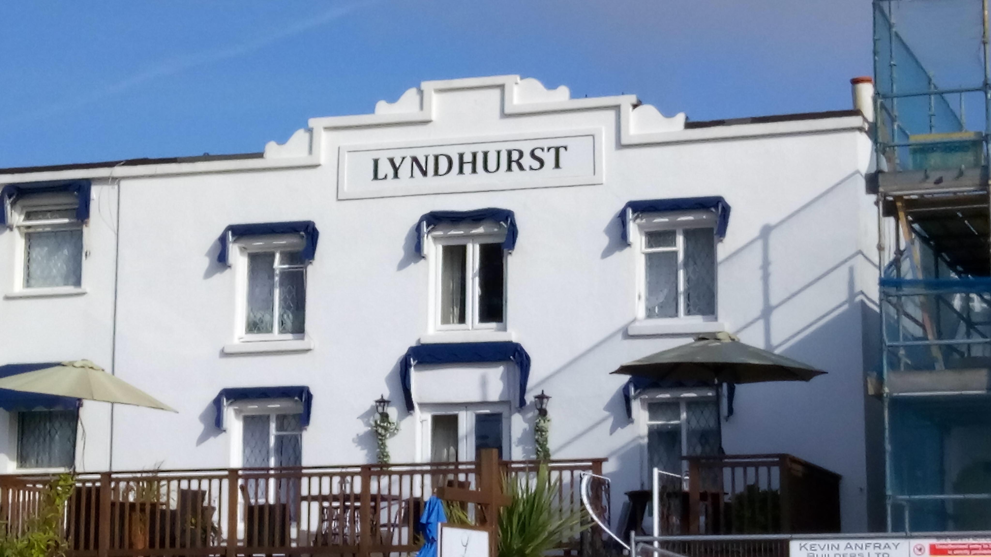 The Lyndhurst Jersey Reviews, Photos & Rates