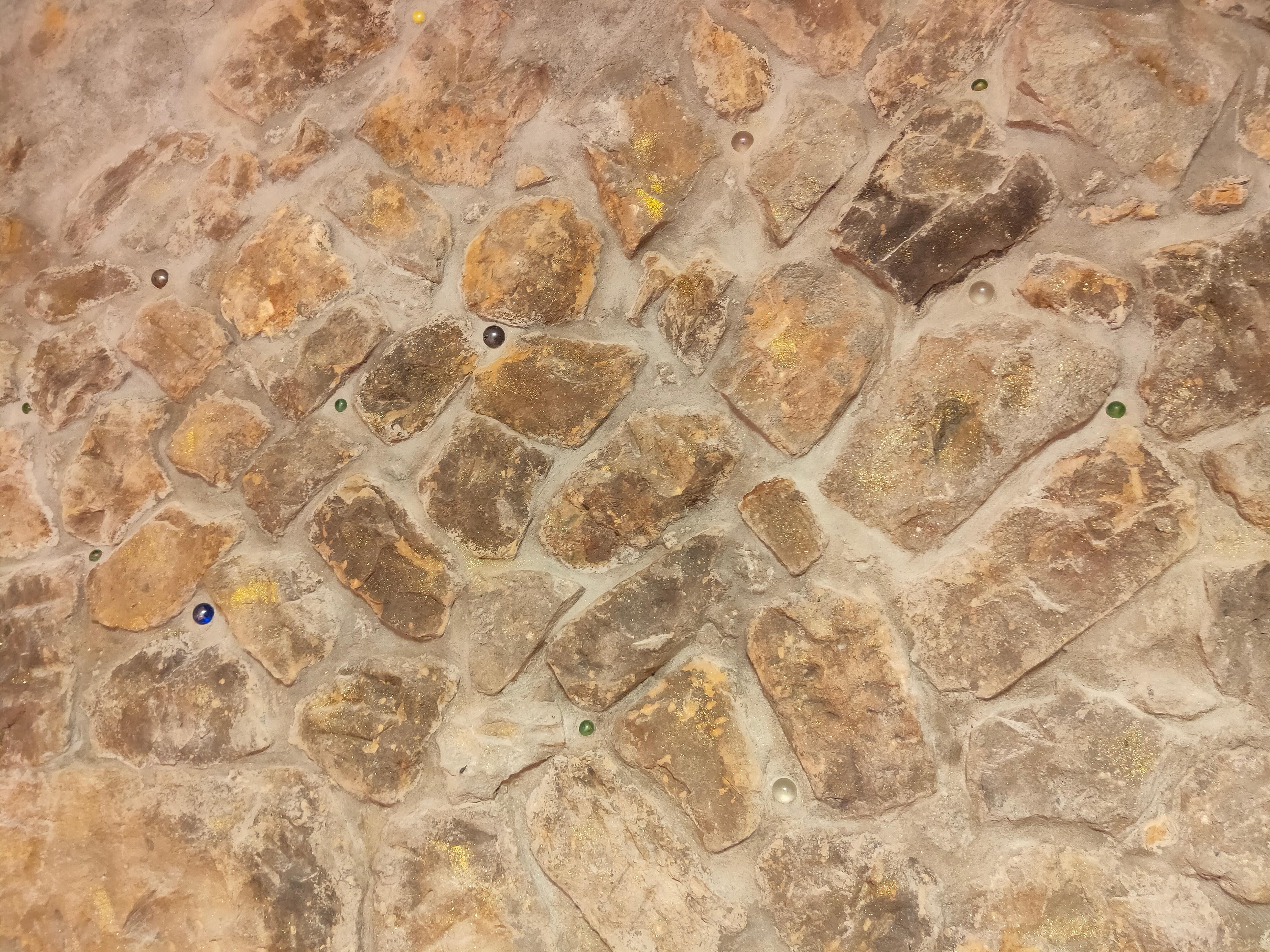 石頭房的石頭牆