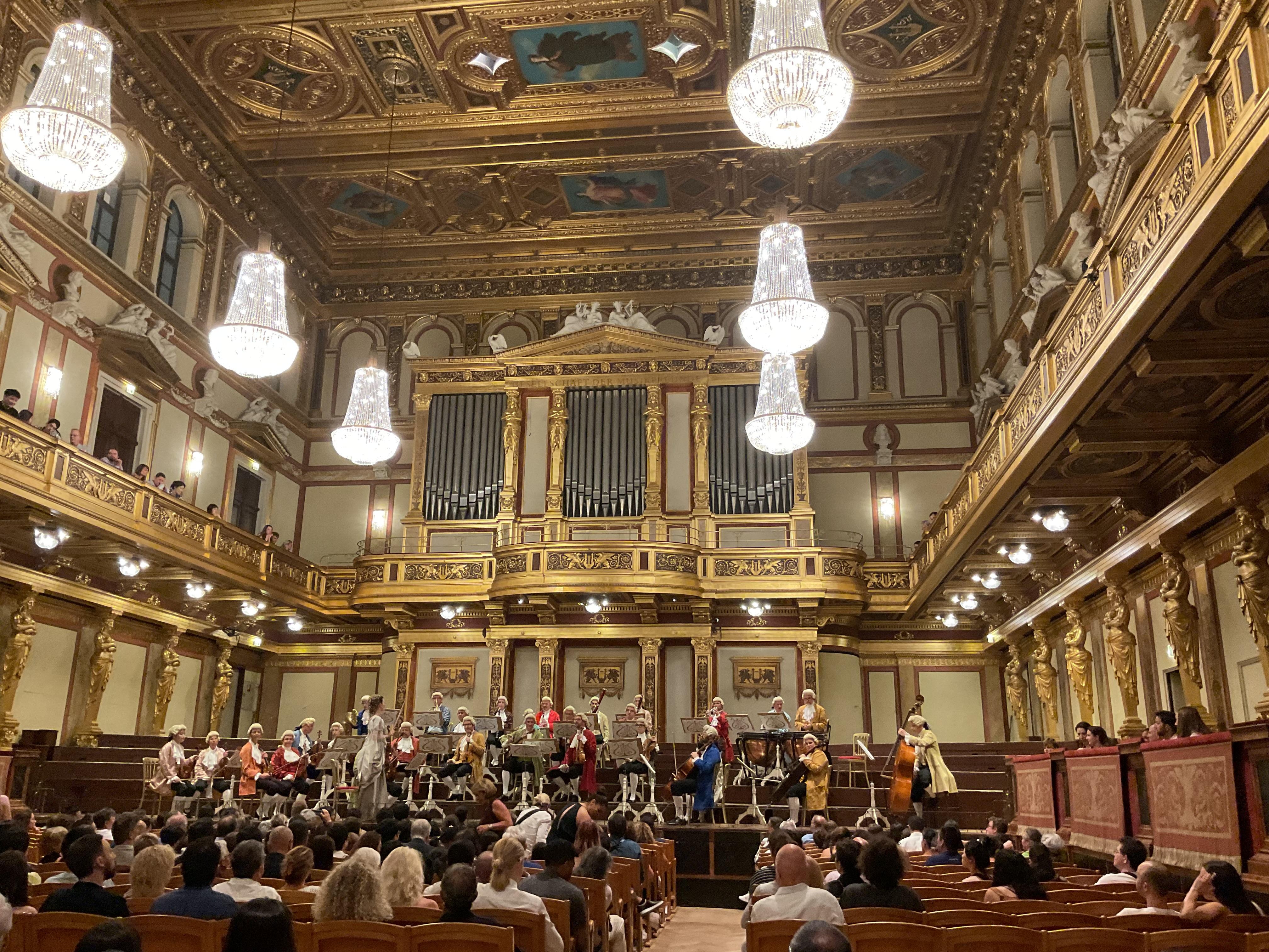 Goldene Saal