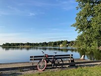 Utsikt över sjön i närheten