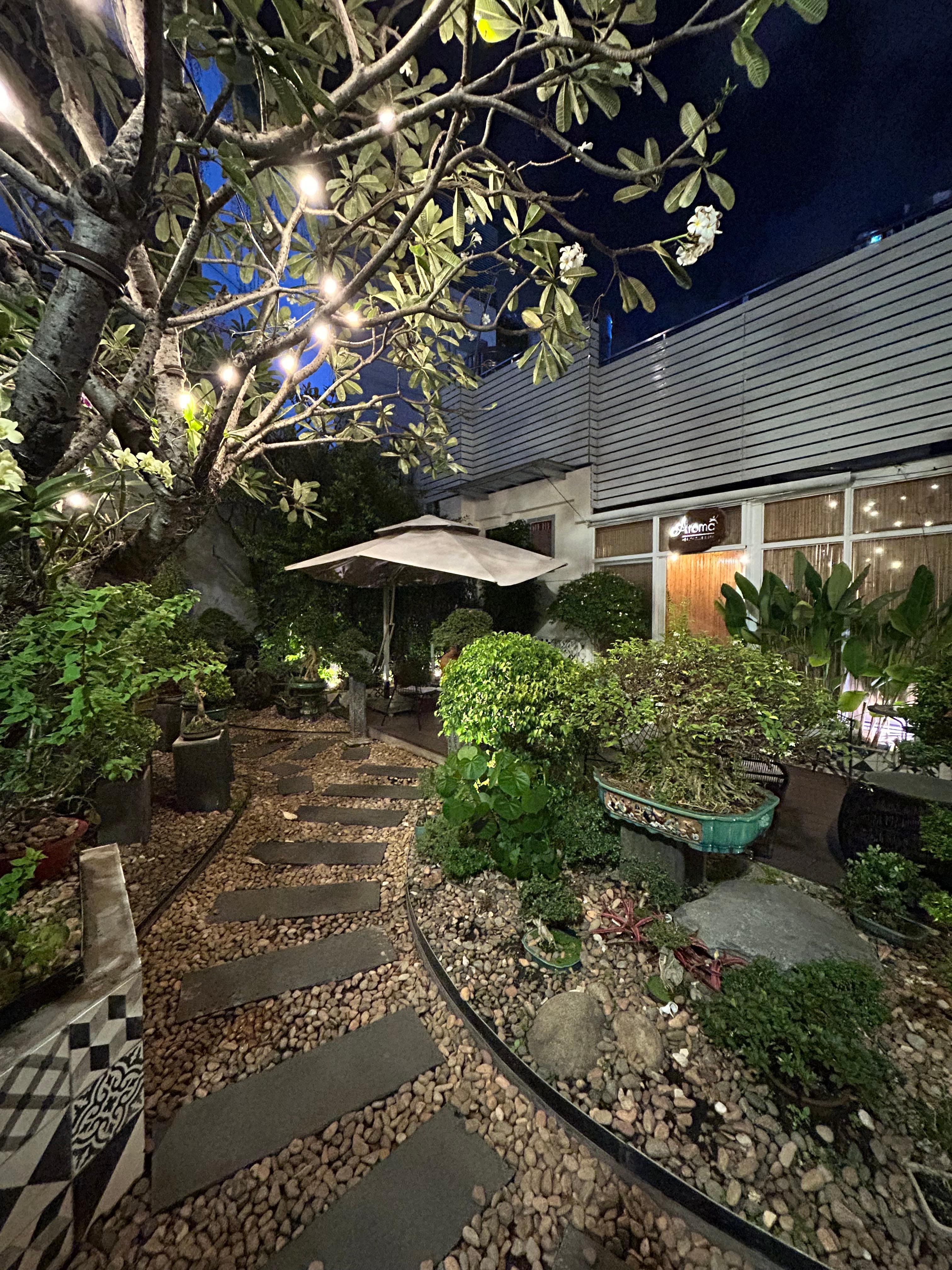 Rooftop garden