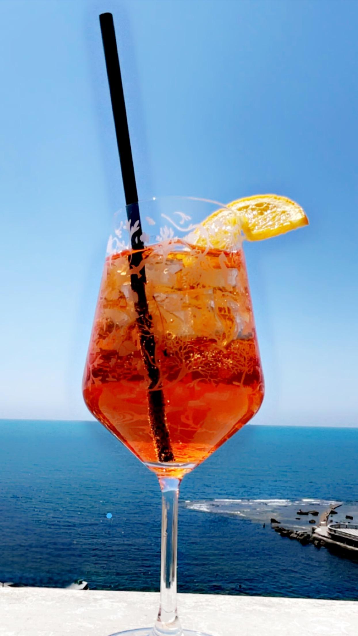 En Aperol Spritz på takterrassen var ikke feil.