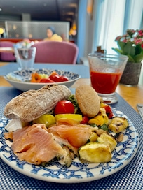 breakfast