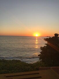 Solnedgang fra værelset