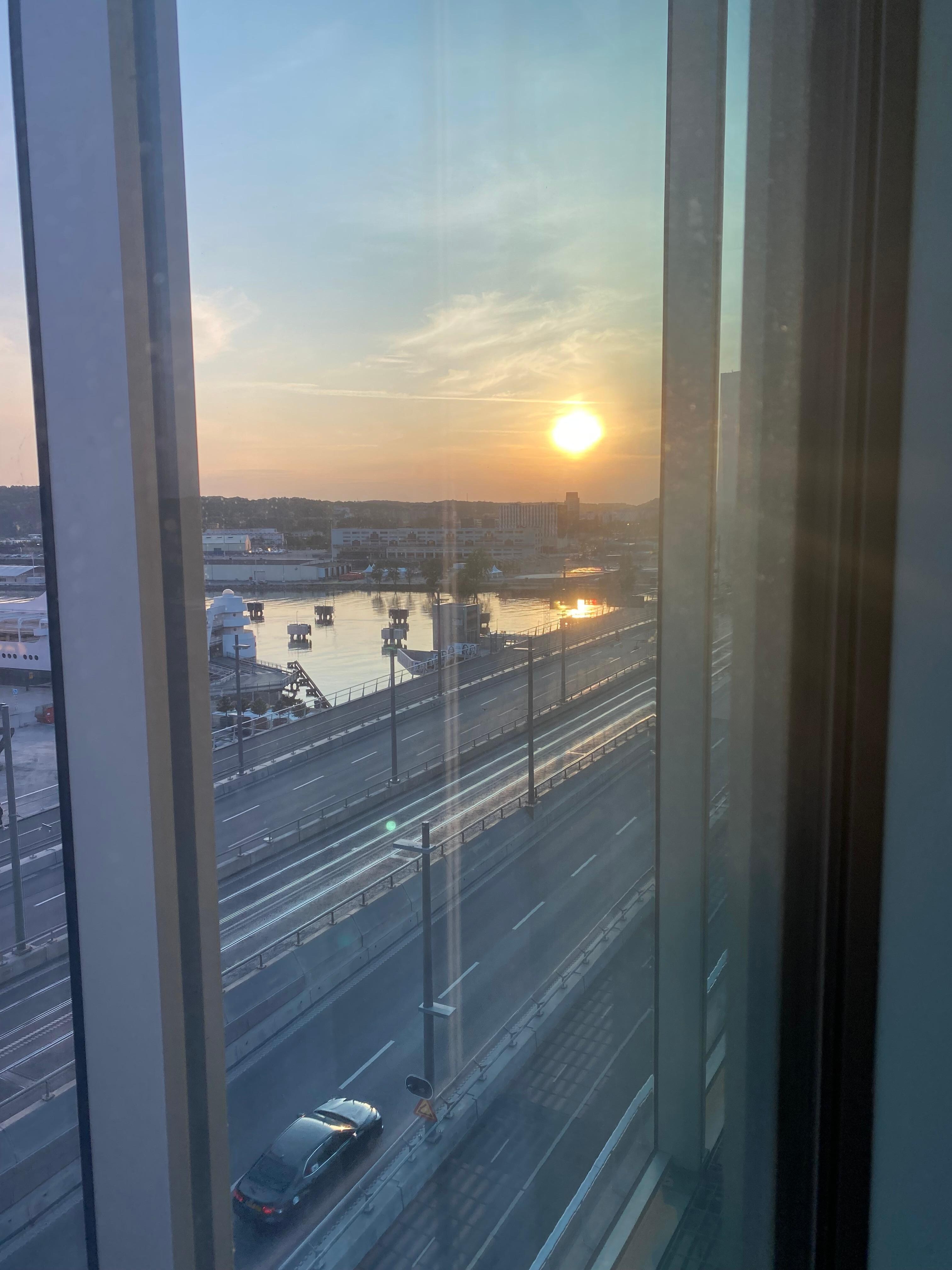 Sunset watching from the room 