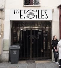 LIVE in Paris