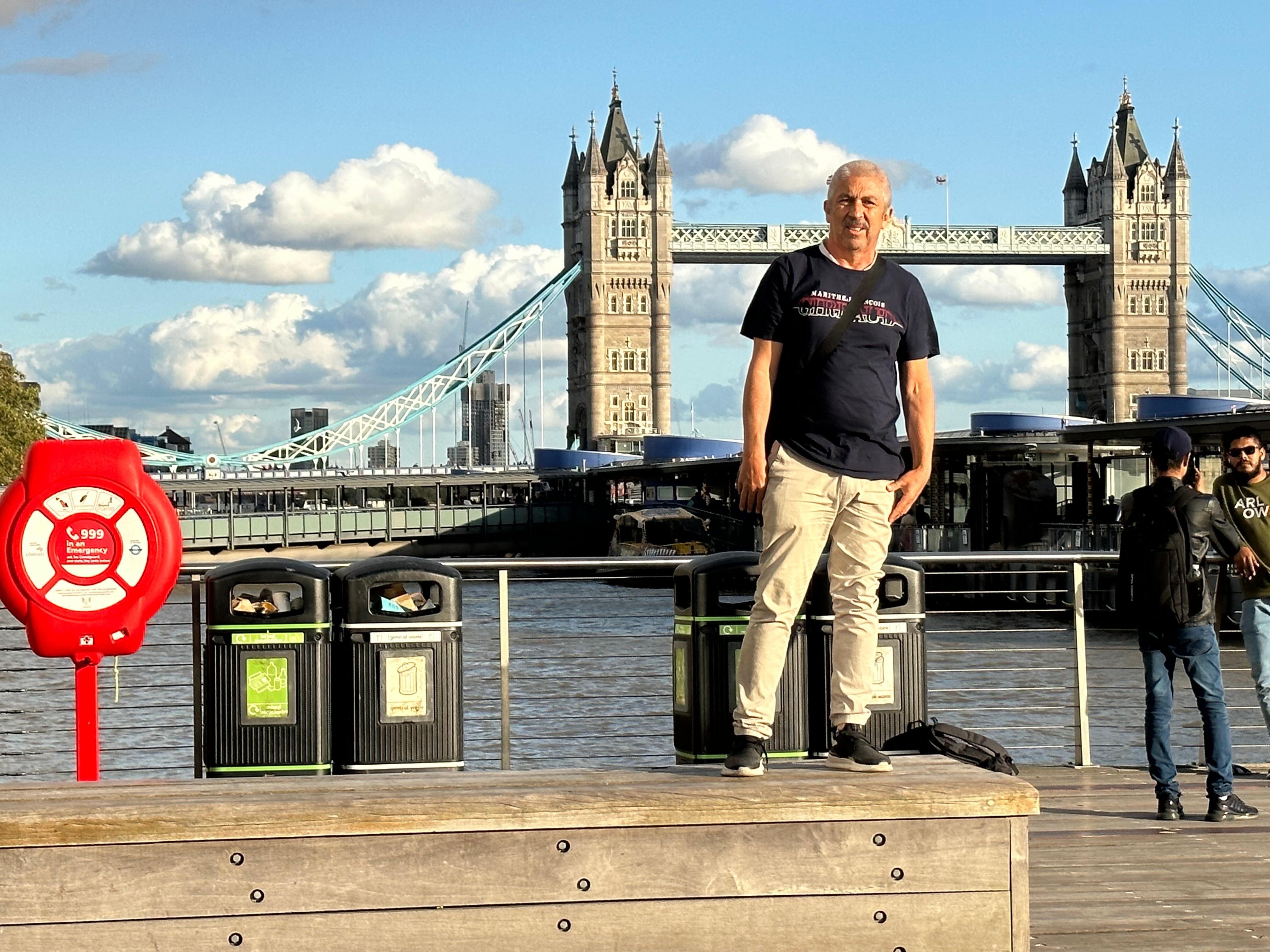 En el puente de la Torre de Londres