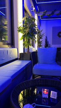 The lounge upstairs. Very cozy and cool.