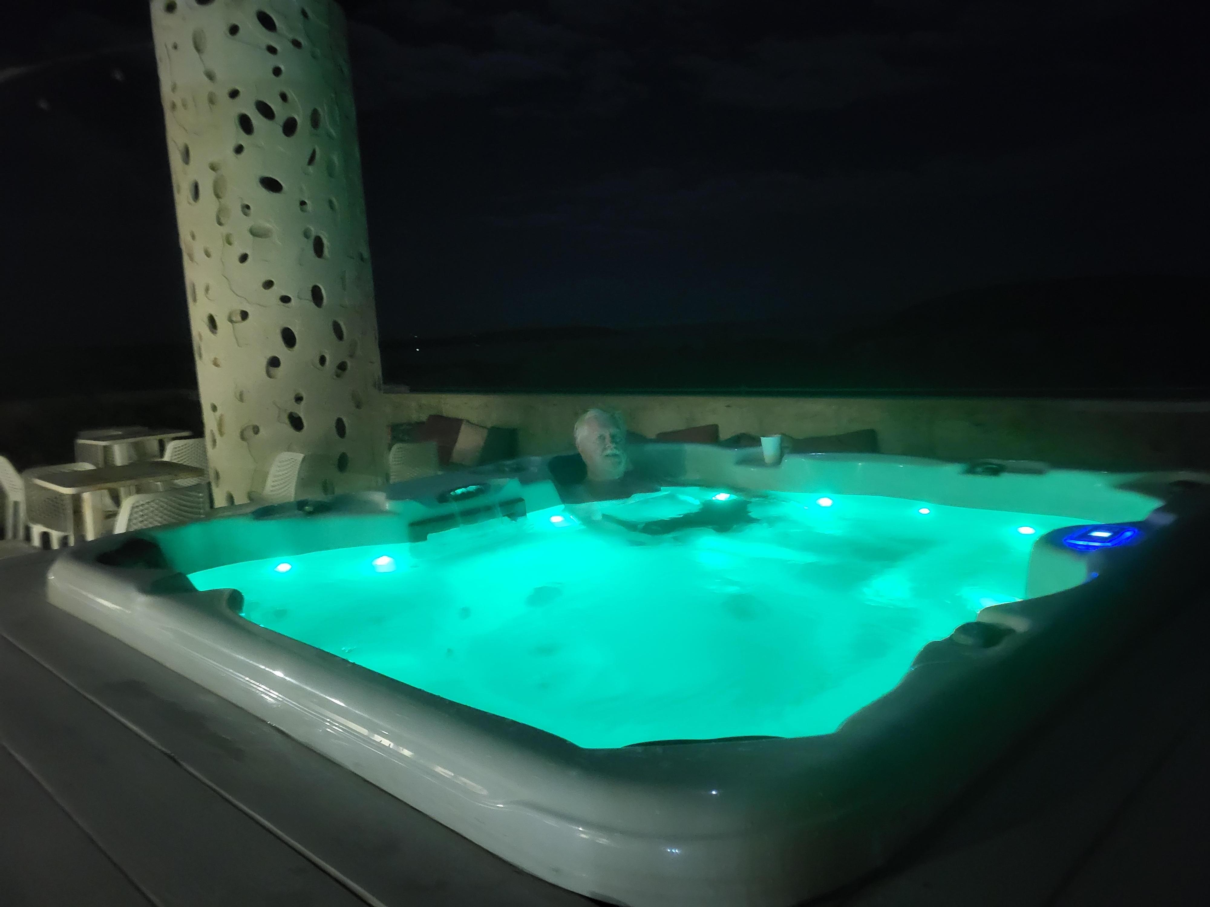 Roof top jacuzzi 