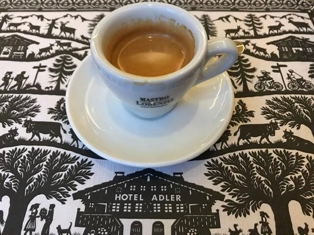 食後のエスプレッソ