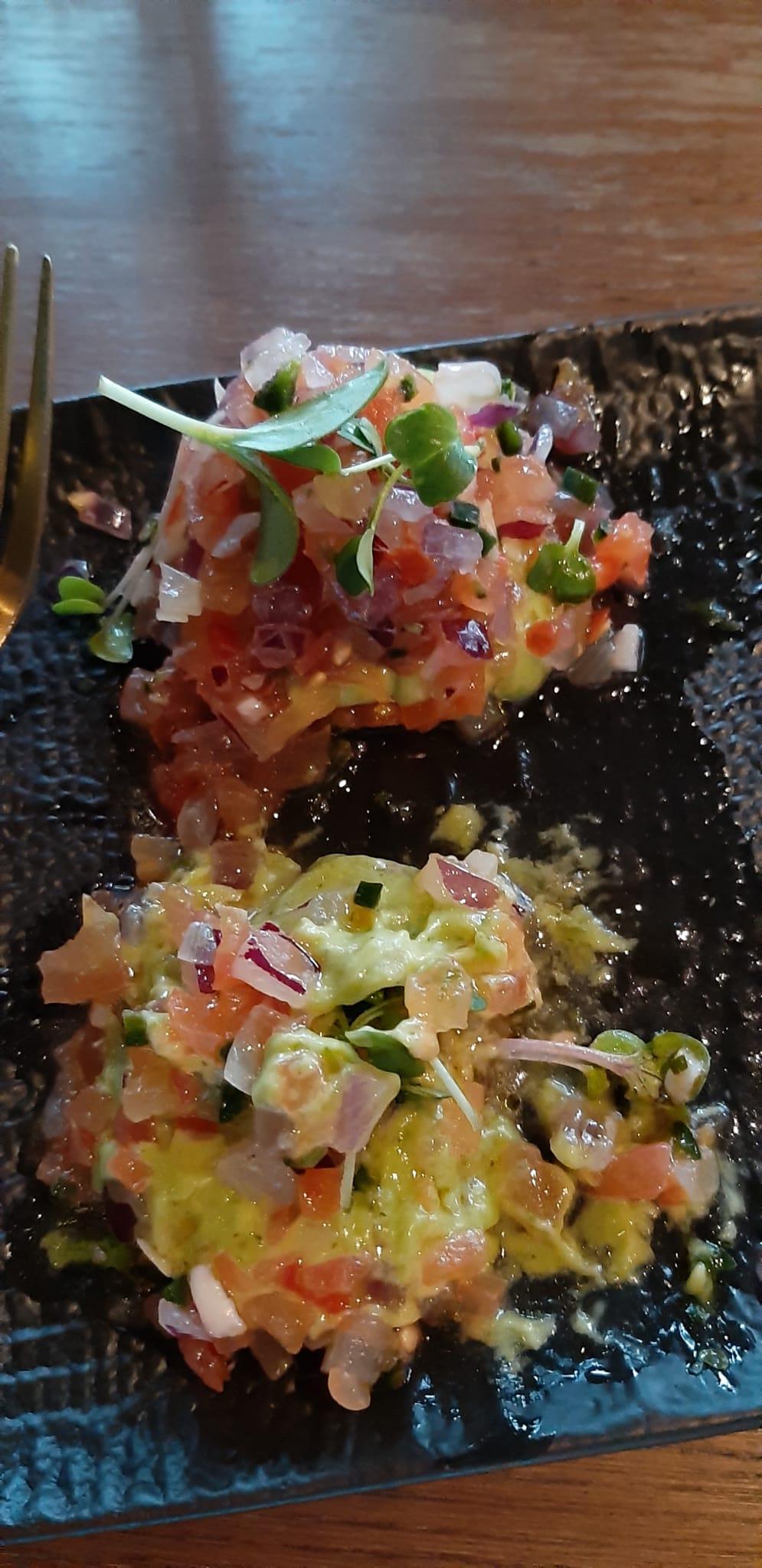 Main meal in Mondi (green planton/guacamole)