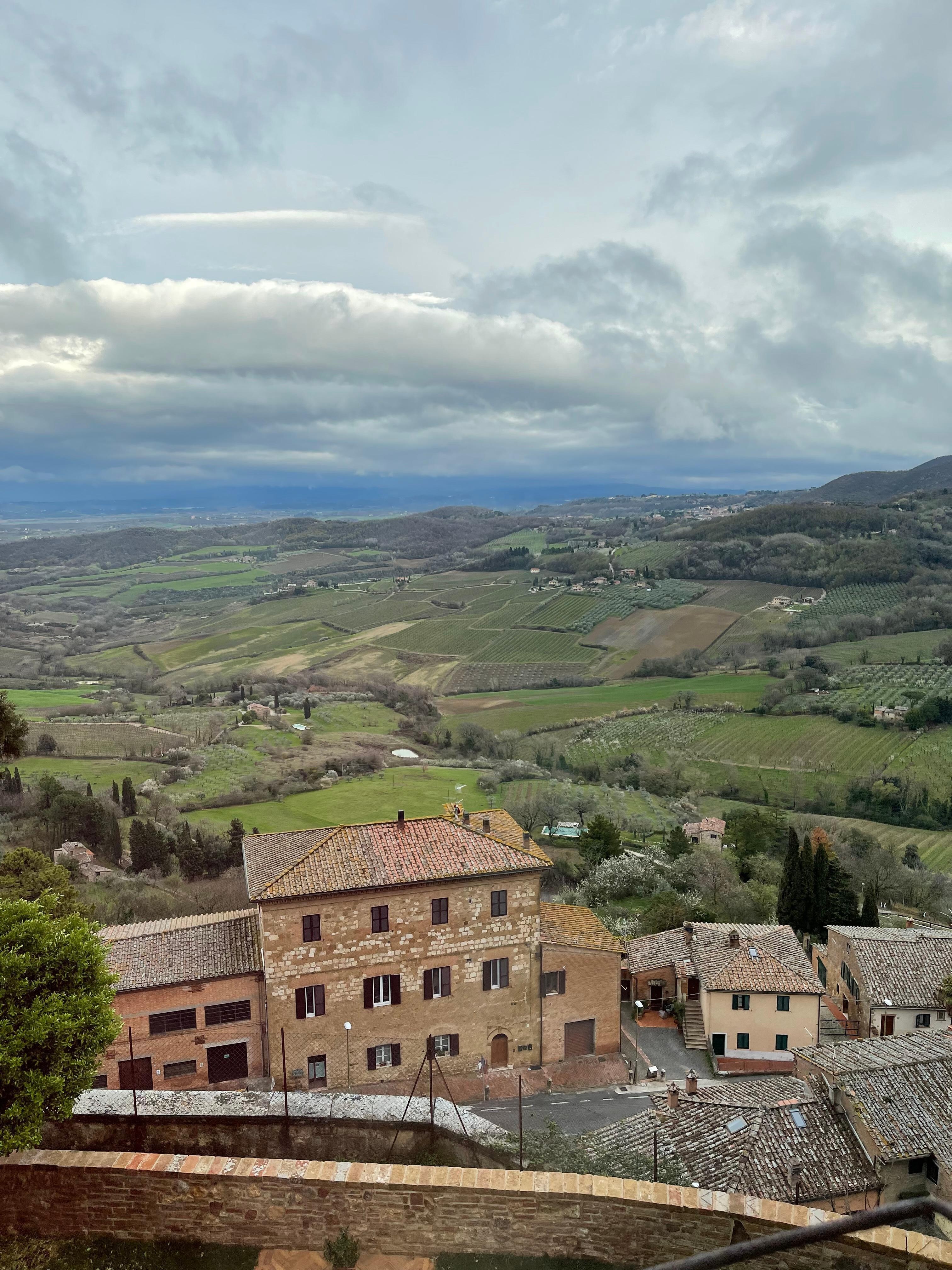 Montepulciano Italy Hotels; Il Tosco in Montepulciano: Find Hotel Reviews, Rooms, and Prices on