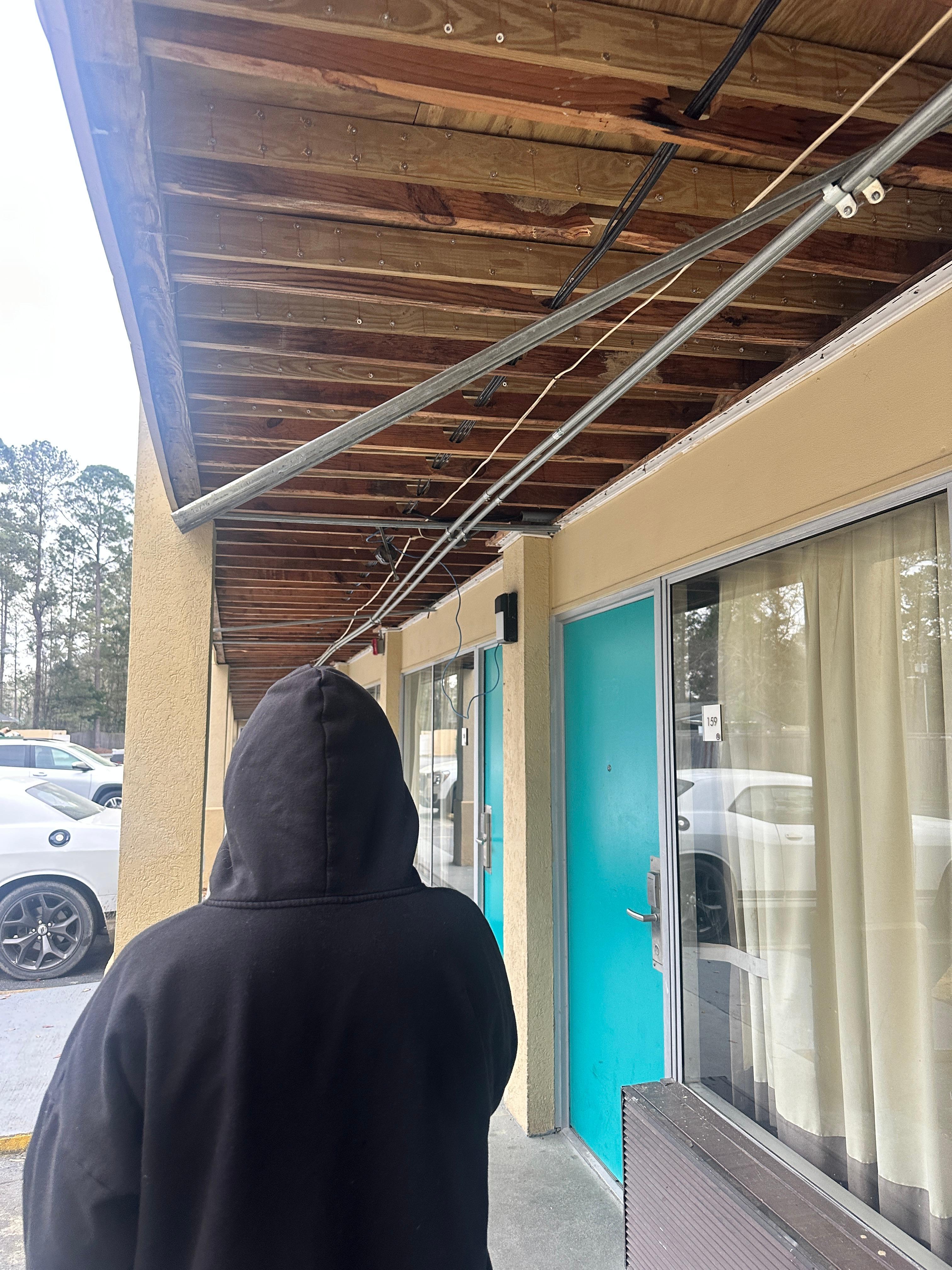 Metal bars sliding from 2nd story