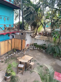 Patio del hotel