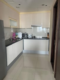 Kitchen , old, hardly any utensils
