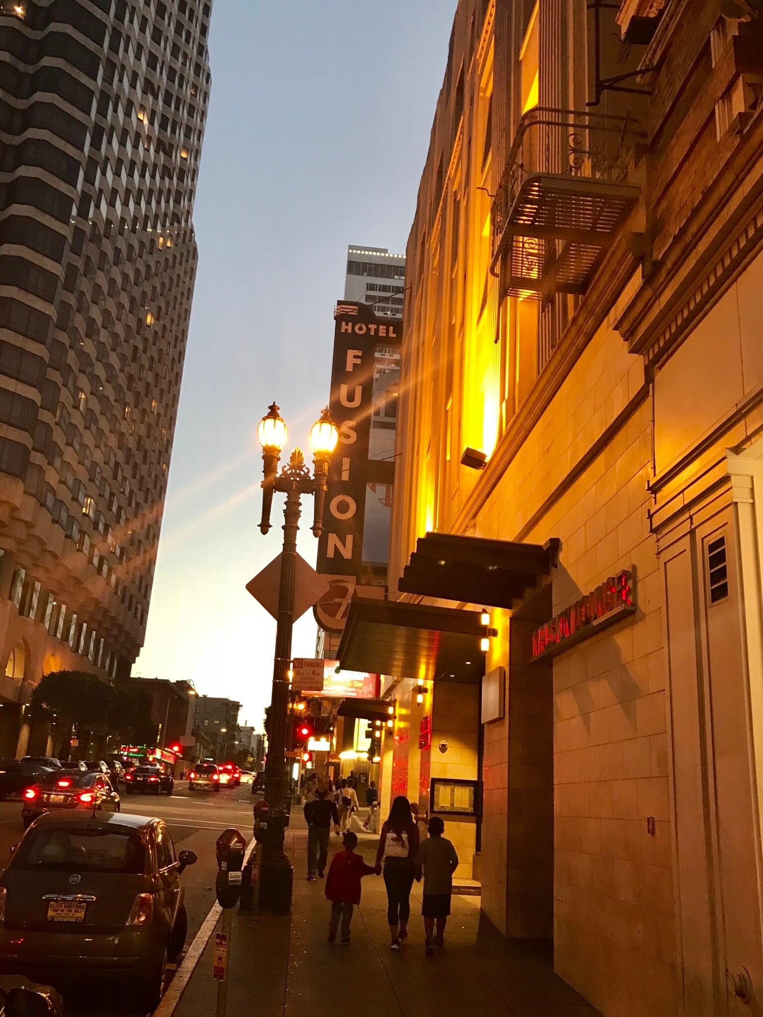 Hotel Fusion in San Francisco Best Rates & Deals on Orbitz