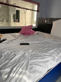 Foto från rummet till badrum