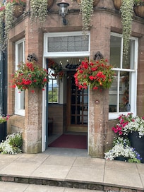 Duisdale House Hotel Entrance