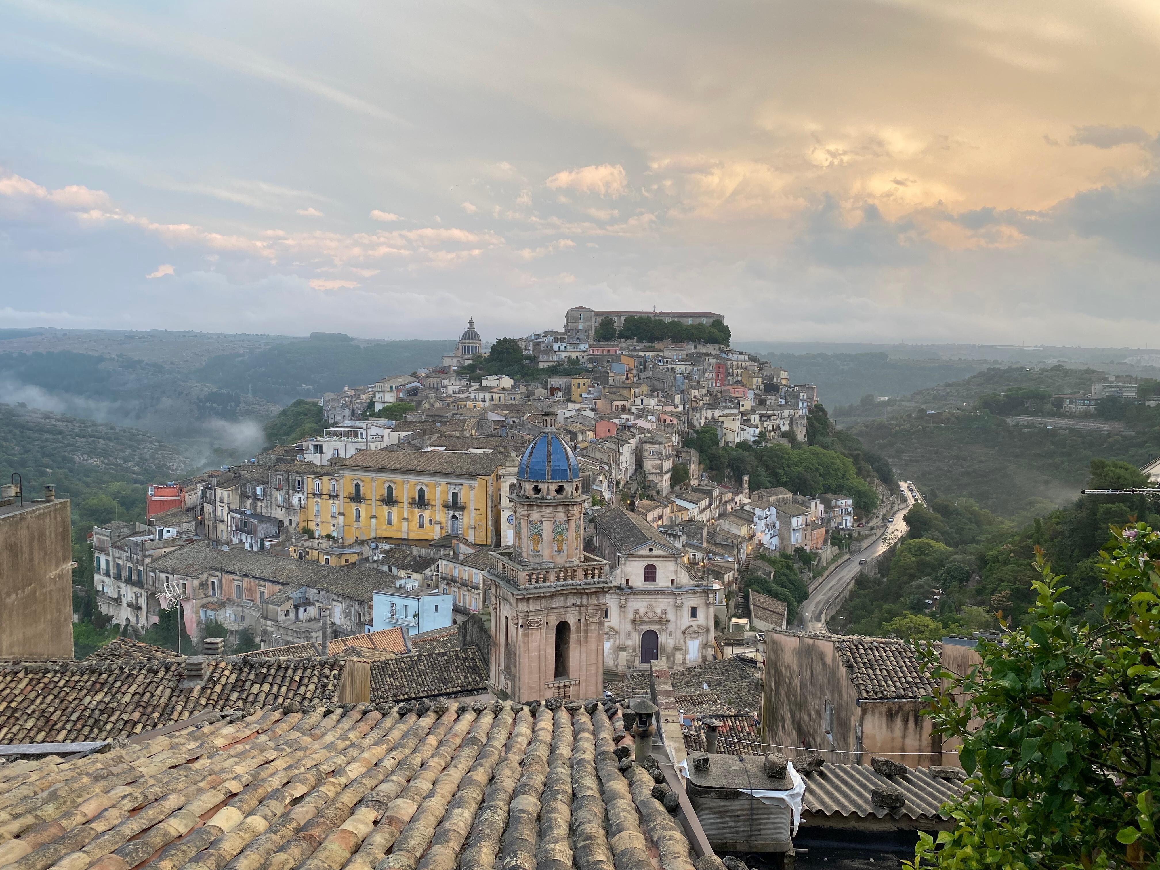 Ragusa desde Sta Maria dei Scalla