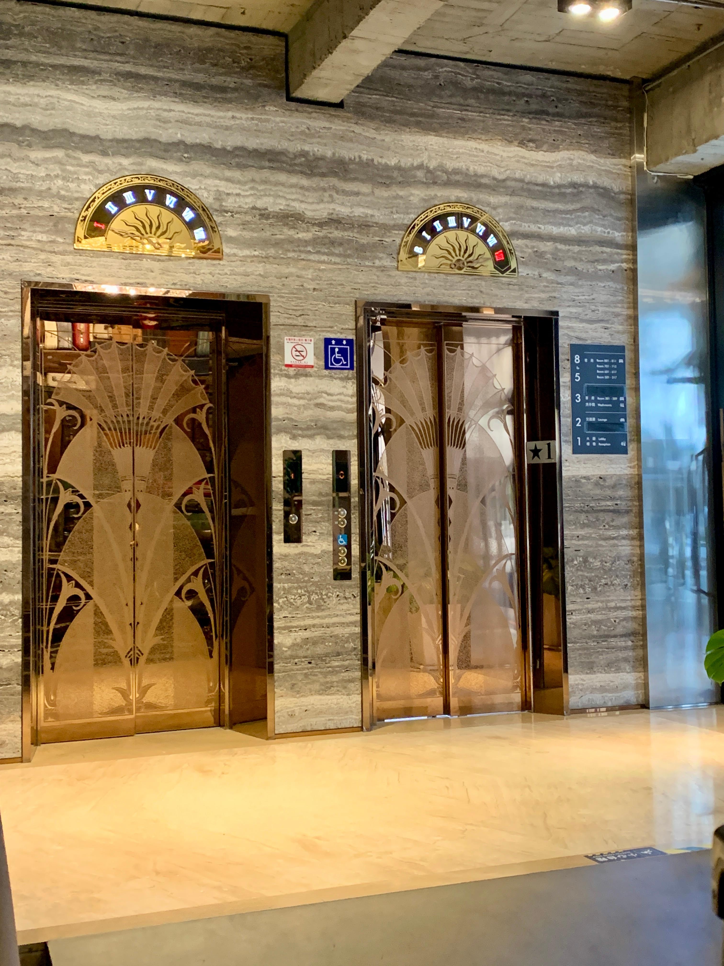 The lifts at the lobby