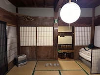 六人房