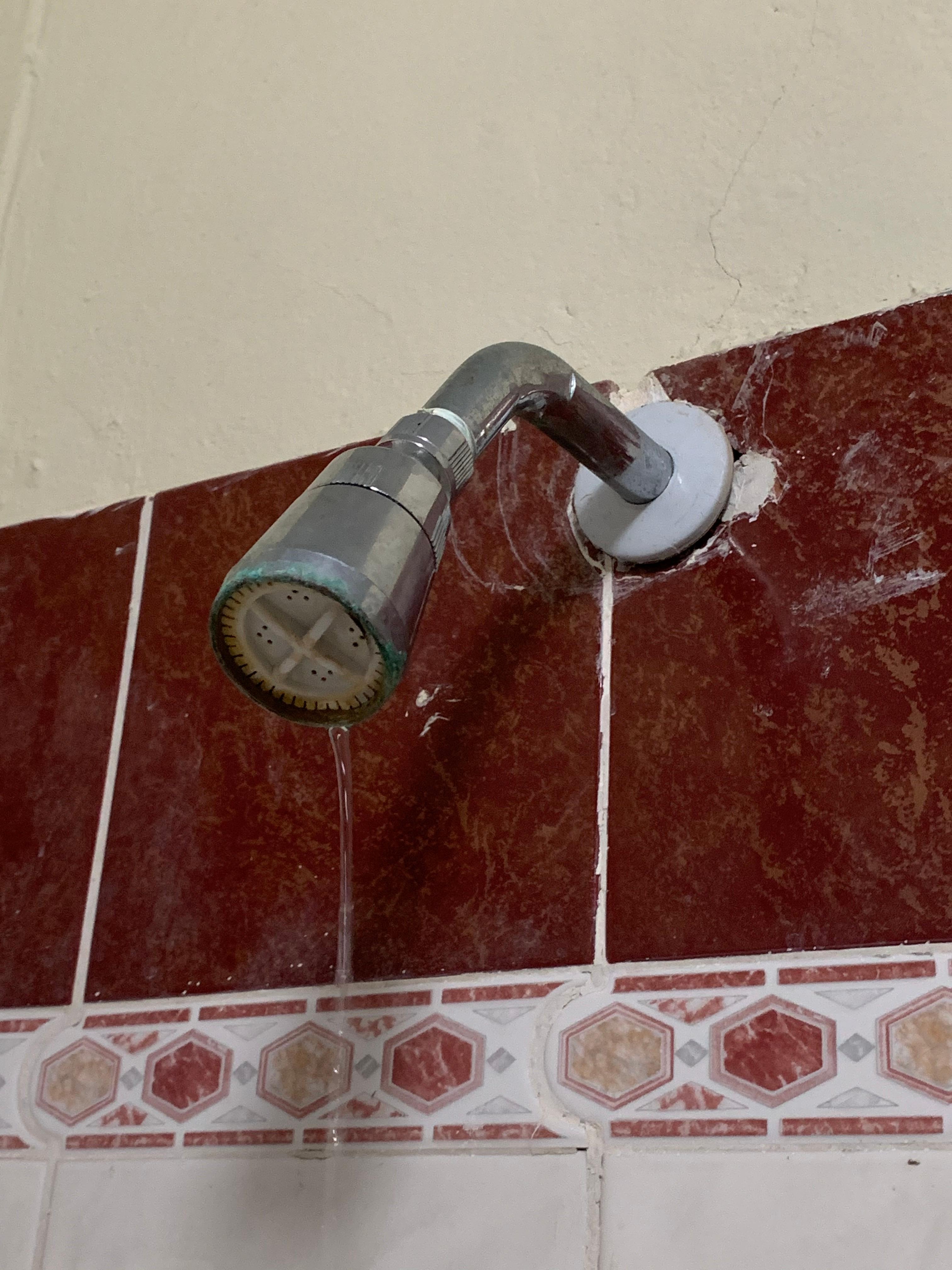 chuveiro velho