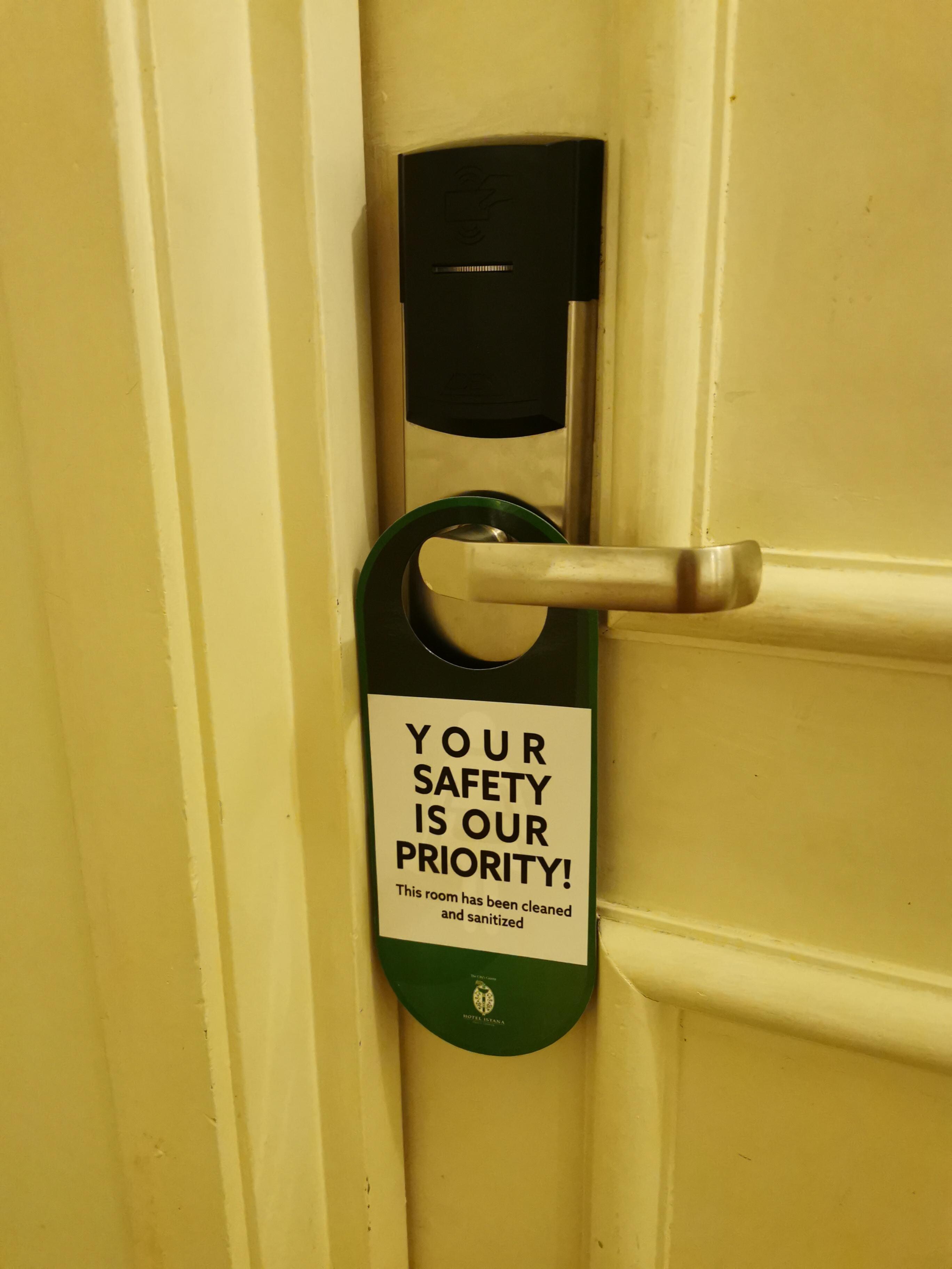 Love this door hanger message. I feel it is important to let your guests know that much care has been taken to make their stay as comfortable and stress free as possible. Well done!