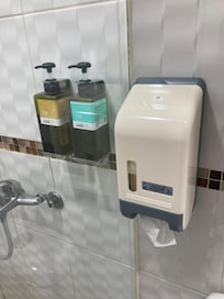 沐浴乳、洗髮精
