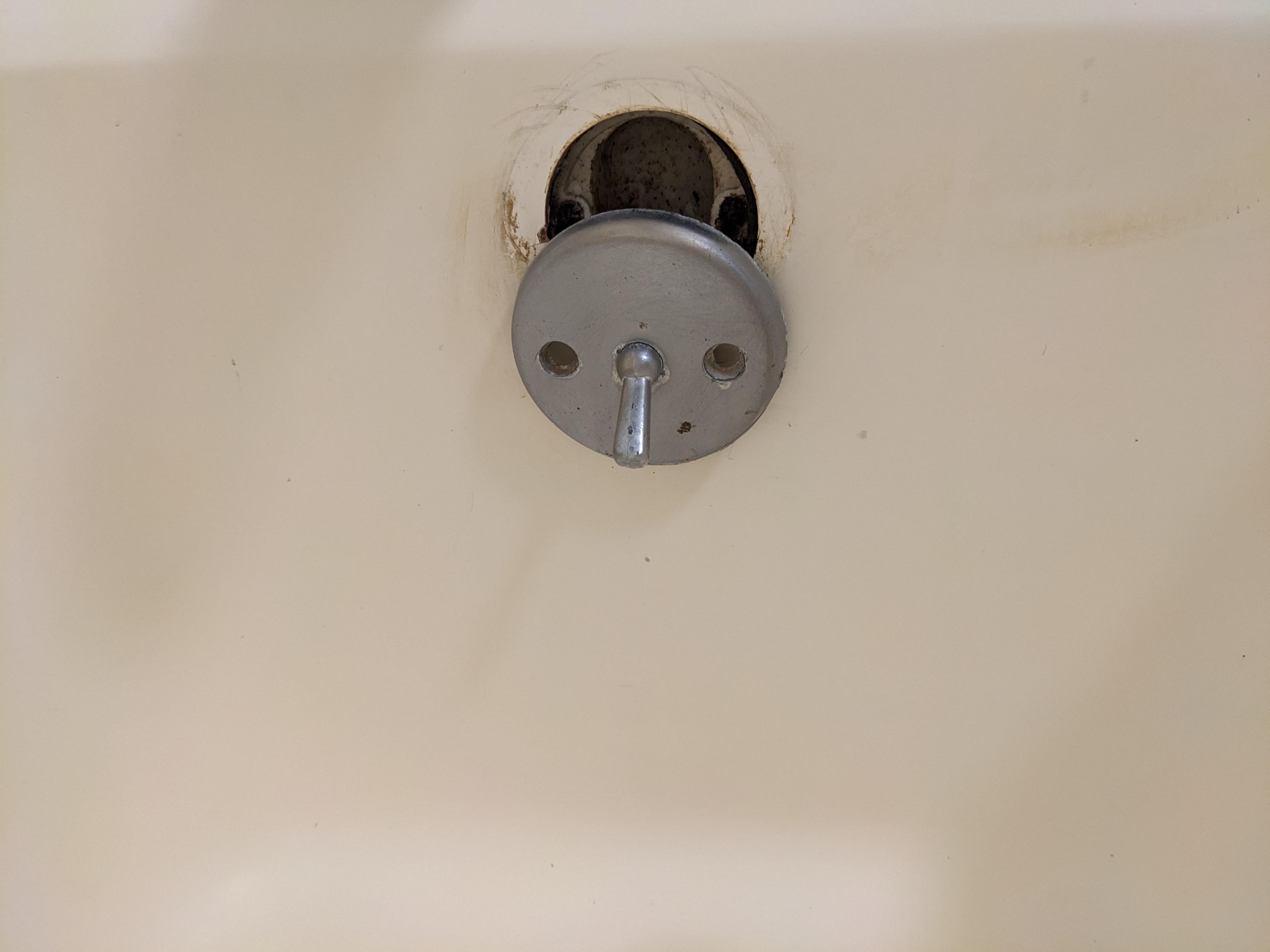 Overflow drain not attached 