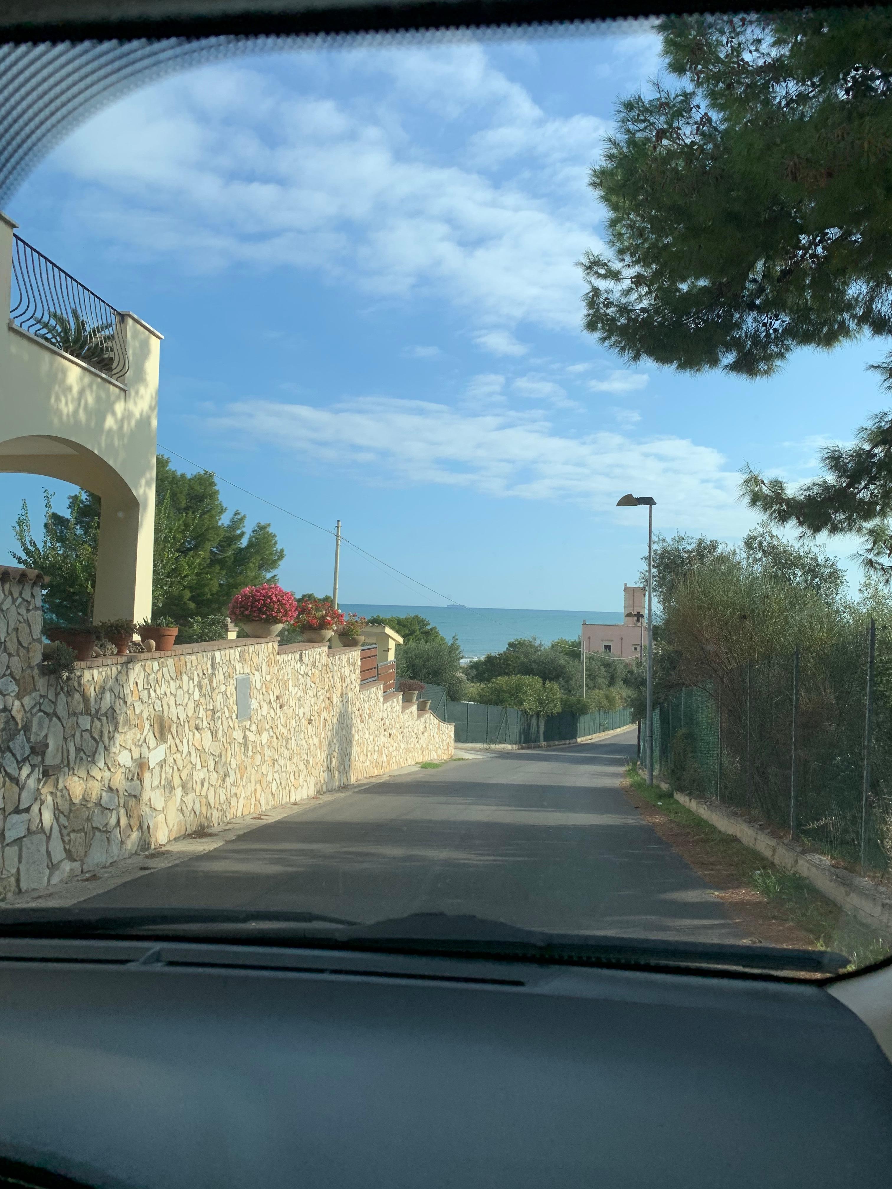 Strada per l’hotel