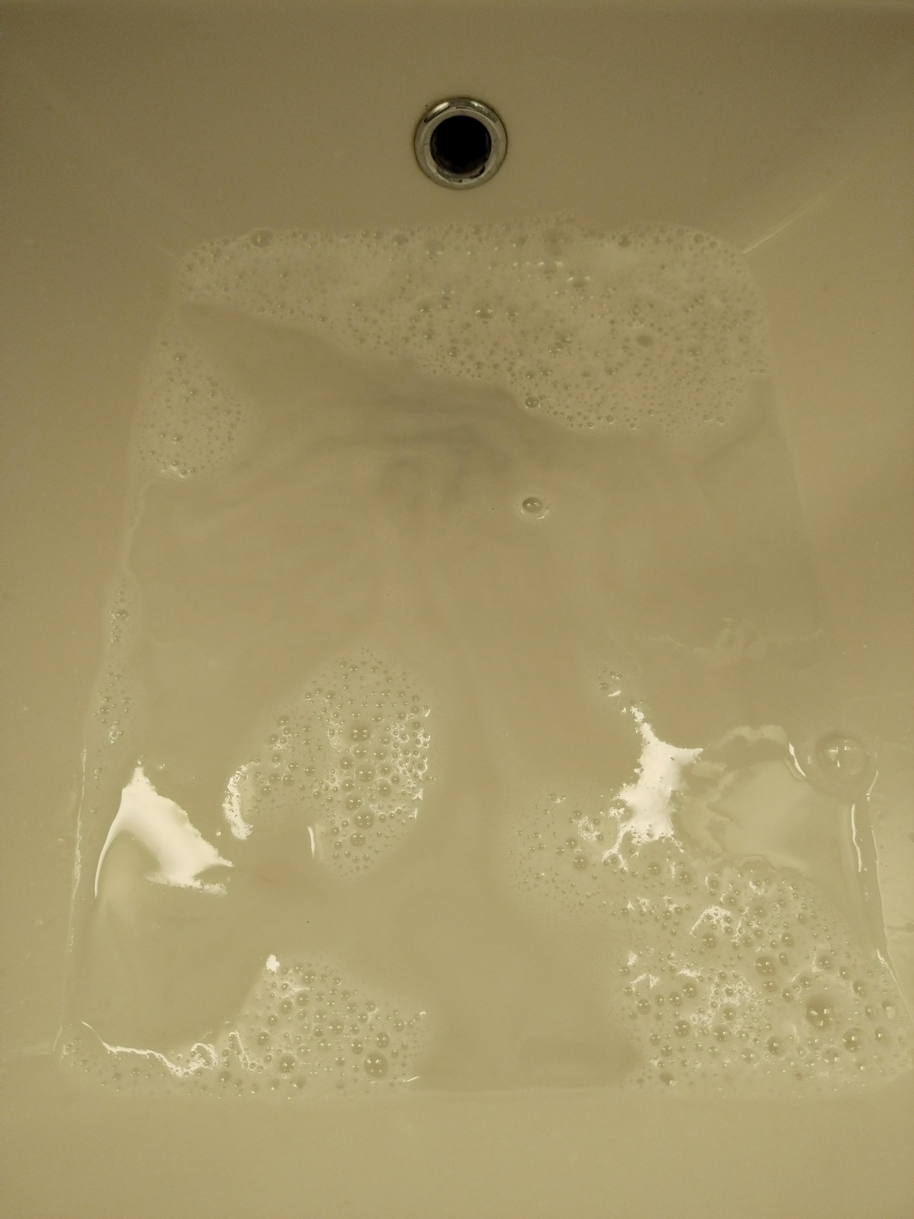 Evacuation lavabo bouchée