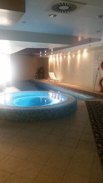 Jacuzzi