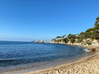 A pequena praia quase exclusiva para o hotel!