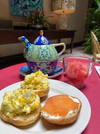 Lovely breakfast with special
coffees, teas, croissants, etc.