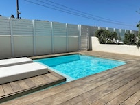 Master Suite Garden View with
Private Pool
