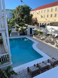 Hotel pool