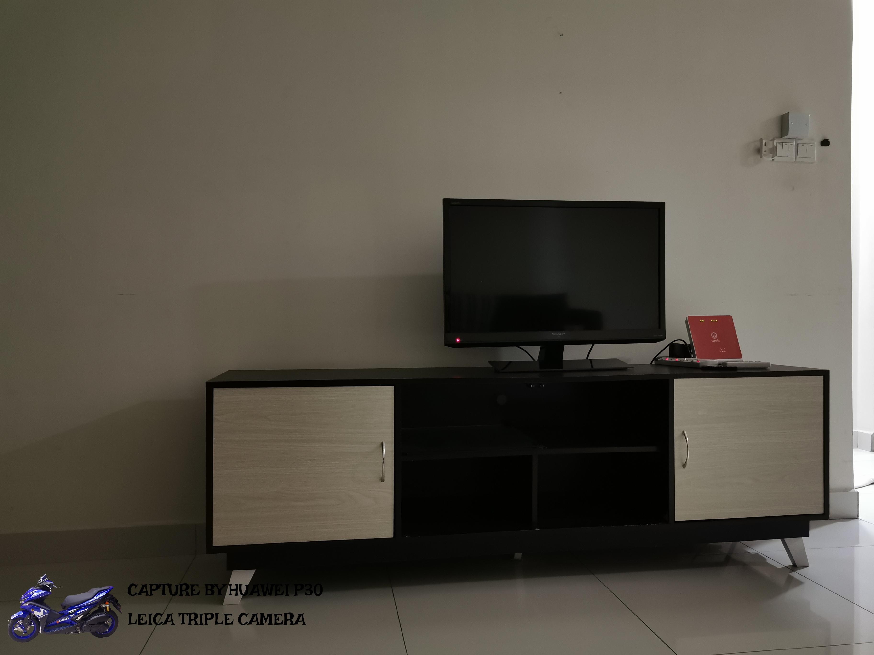 Tv ada. tapi takde siaran.. betul2 tengok tv. tv tengok kita. 