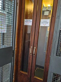 si no quieres subir escales el lugar tiene ascensor.