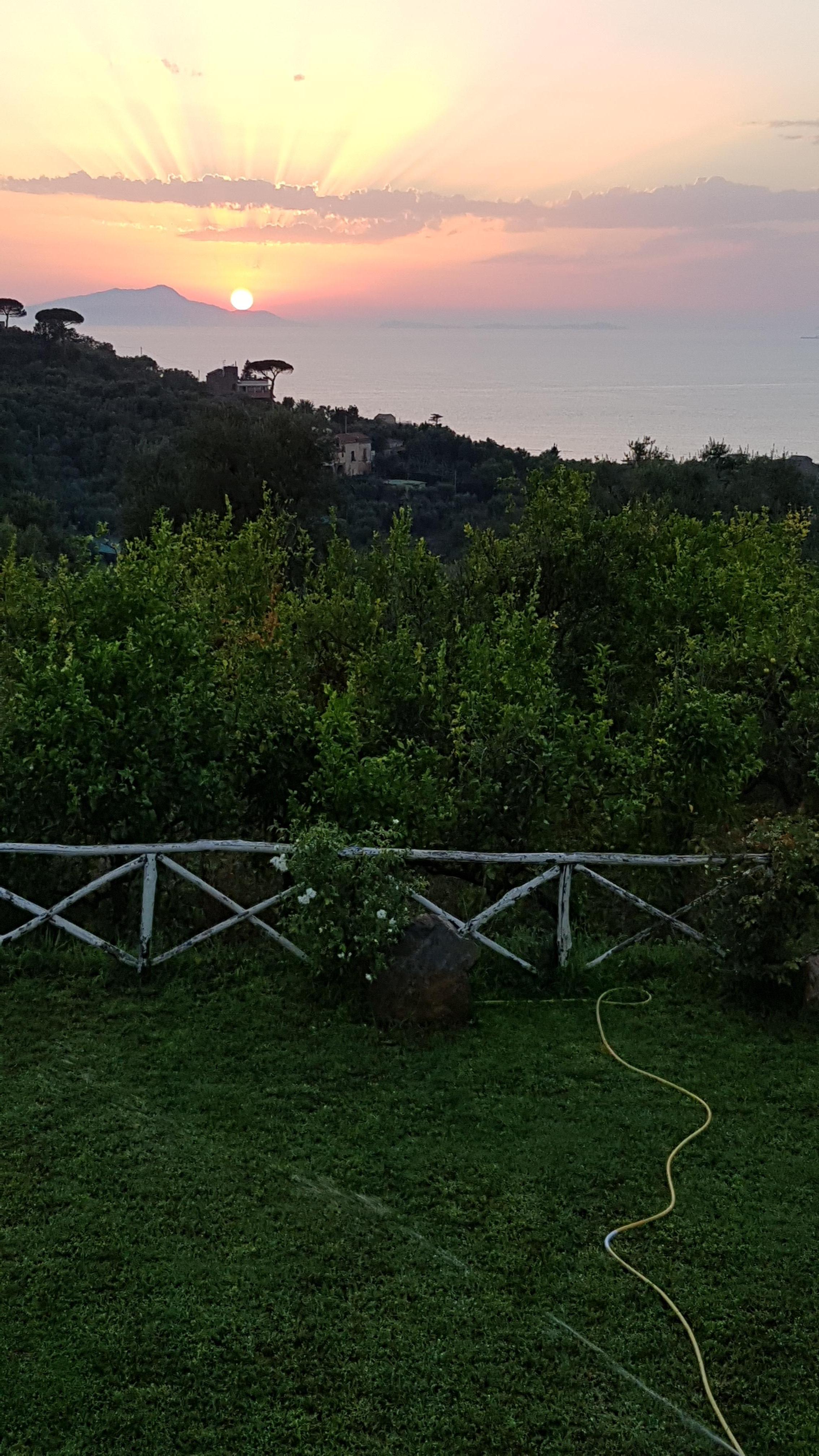 Coucher de soleil sur Capri, vue depuis la chambre