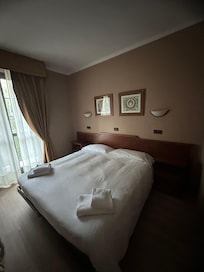 Camera matrimoniale con balcone