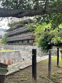 Beitou Library.