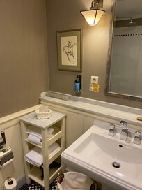 Good size, fresh and pretty bathroom with L’Occitane products.