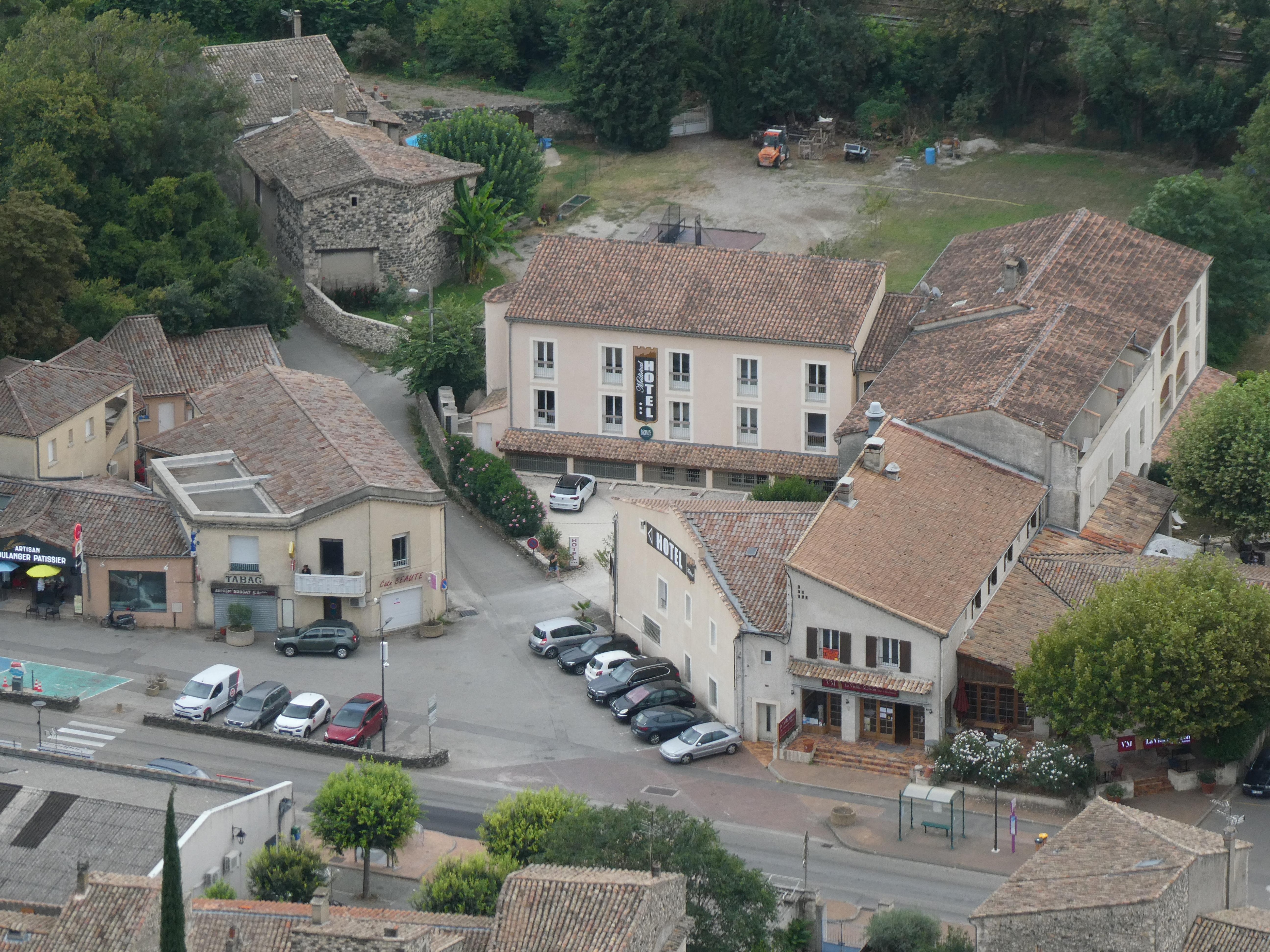 l'Hôtel vu du Château