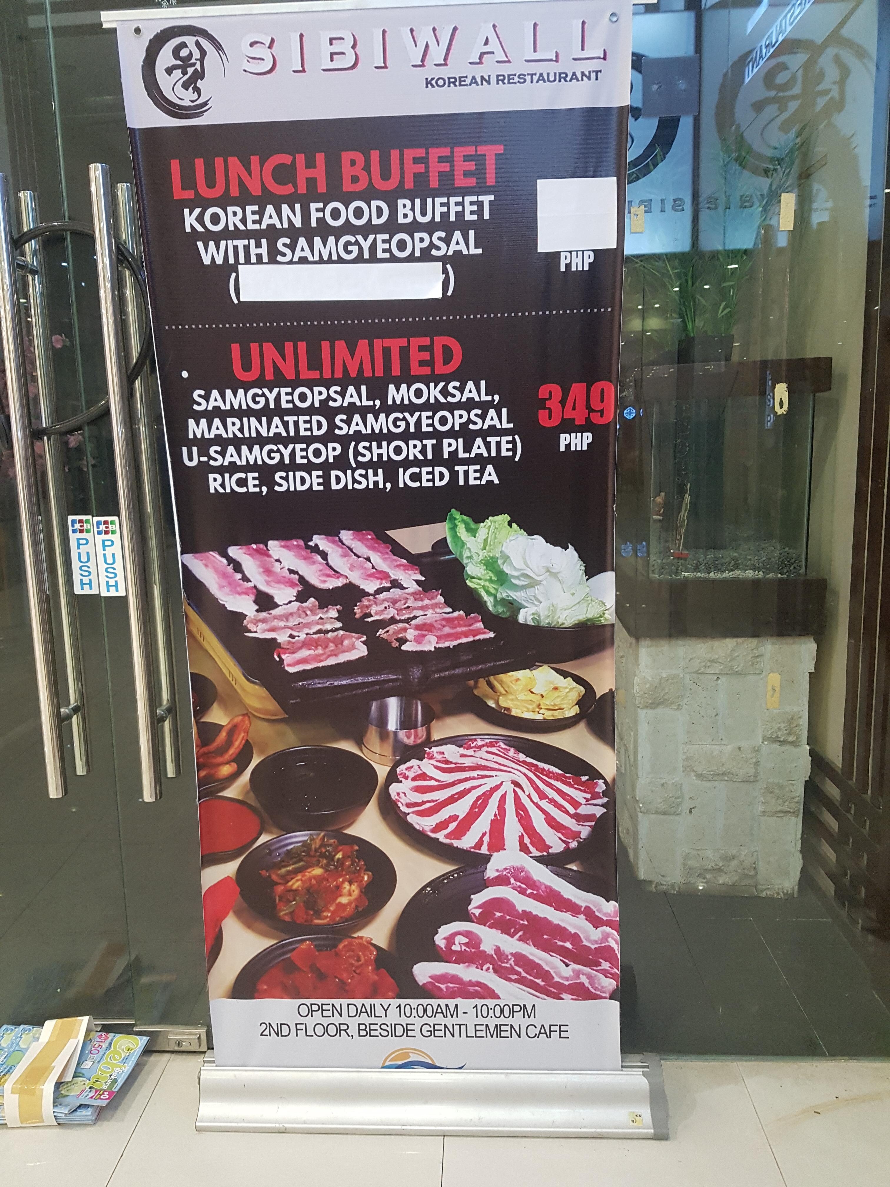 商場內一間韓式餐廳,扺食。適合一家大細。
