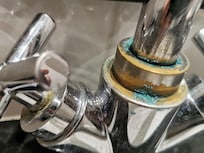 Armaturen total verkalkt