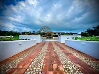 Moody skies above a welcoming Barringtons