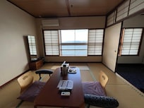 Tatami room