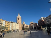 Praça de La Reina (Catedral) ao lado do hotel